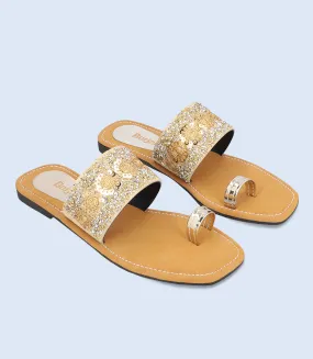 BW7468-GOLD-Women Casual Chappal