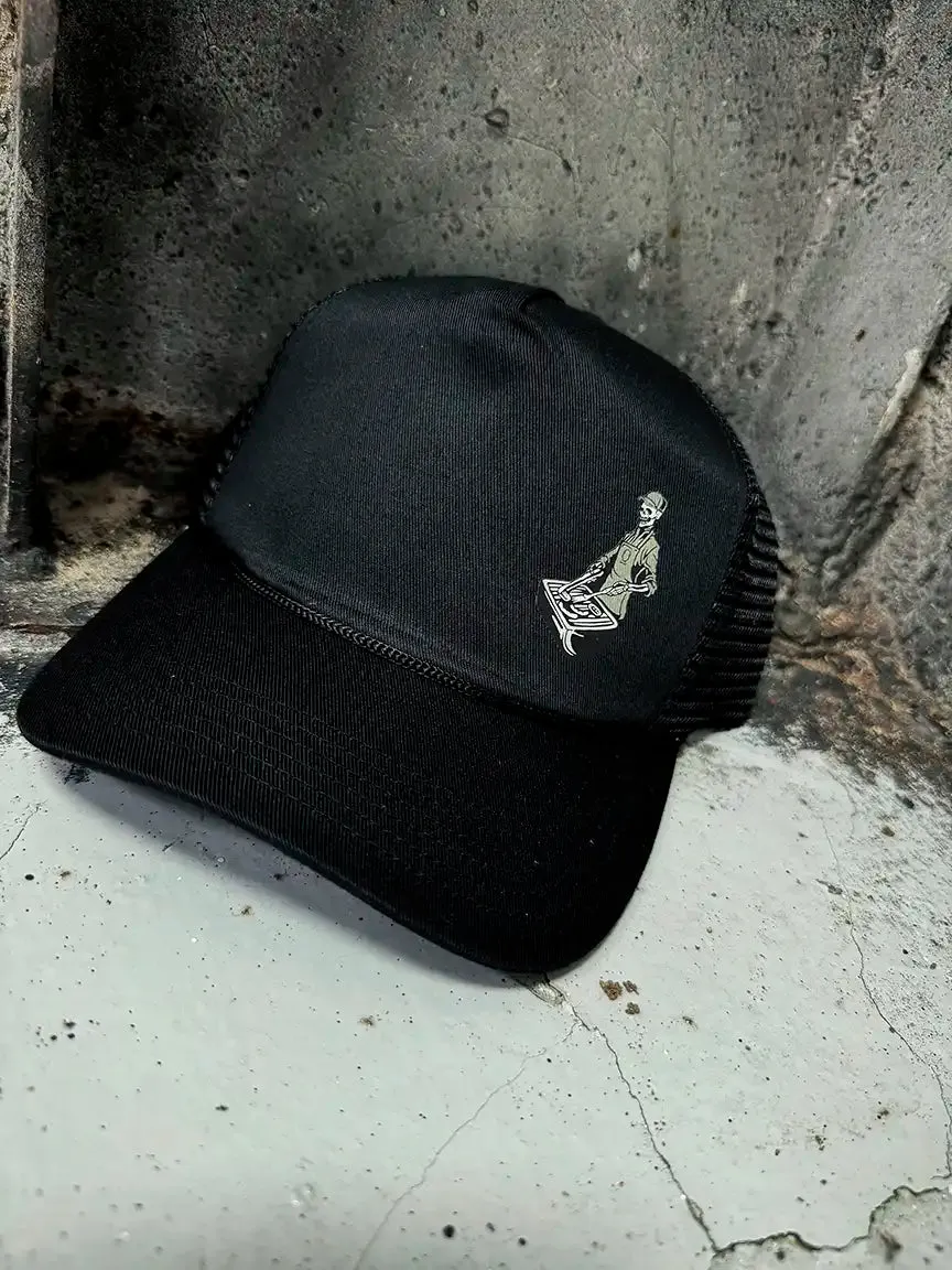 CHILLIN & GIRLLIN CURVED BILL BLACK HAT