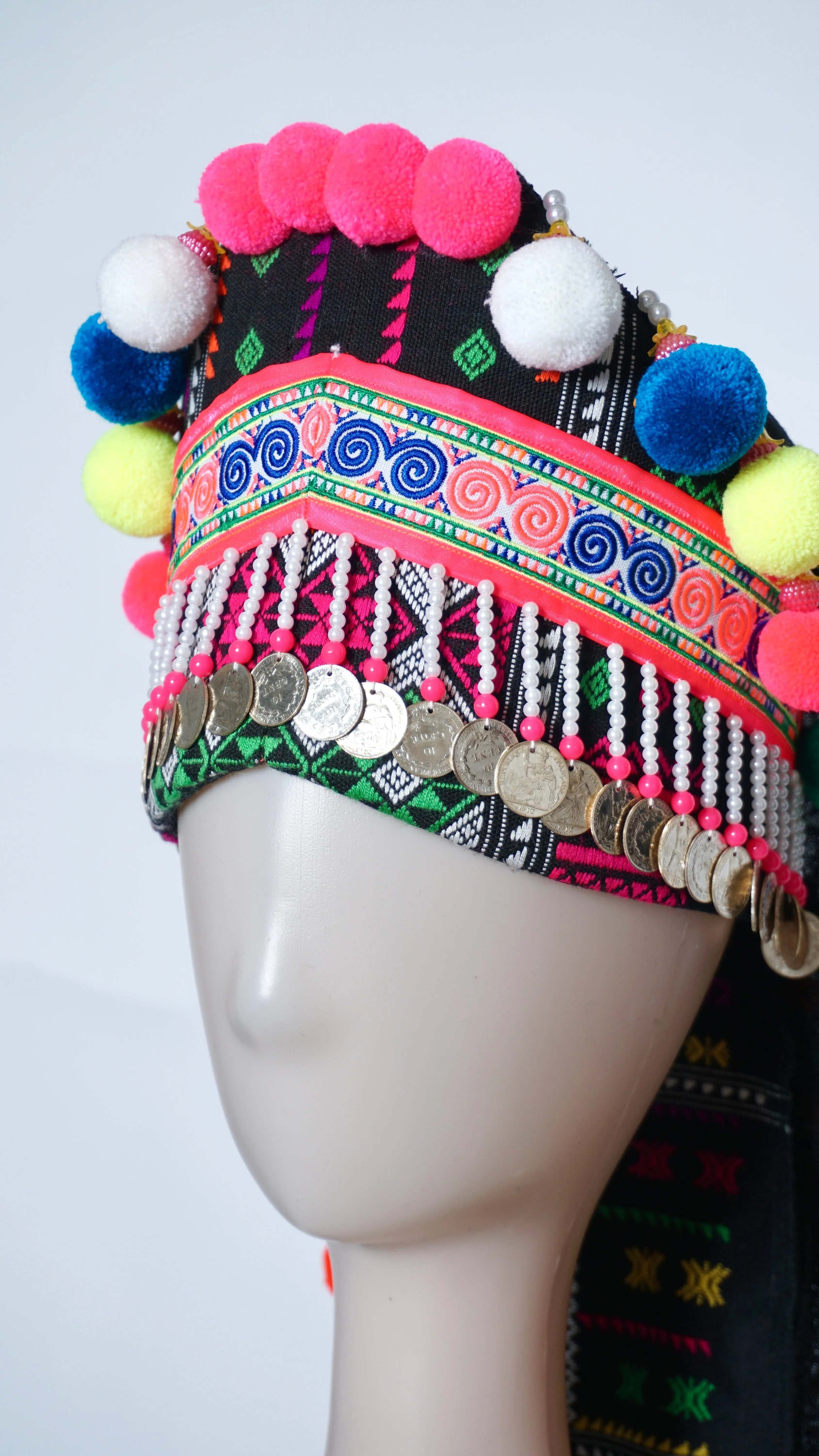 *Hmong Txaij Hat (22"-23")