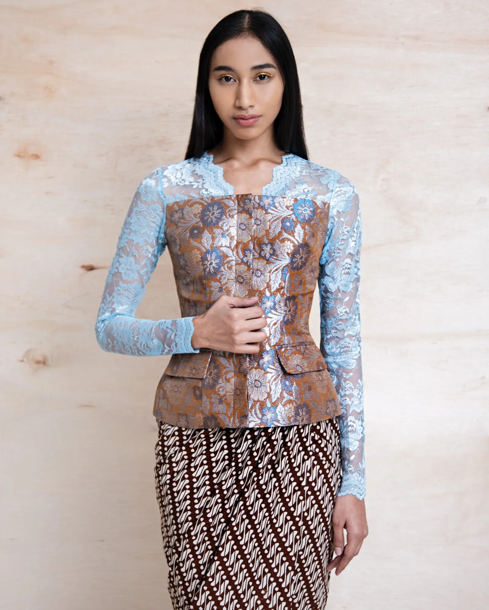 Kebaya Kemben (Sky)