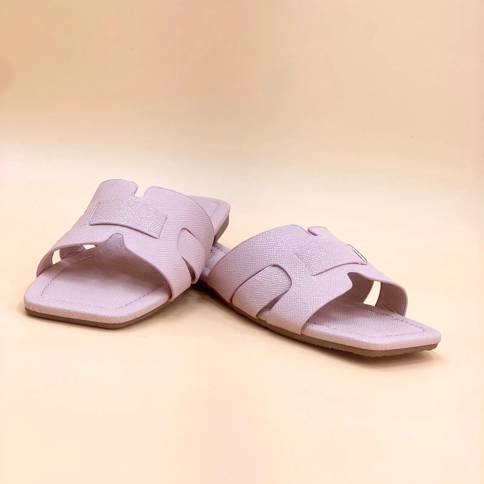 NEW , WOMEN SLIPPERS S19