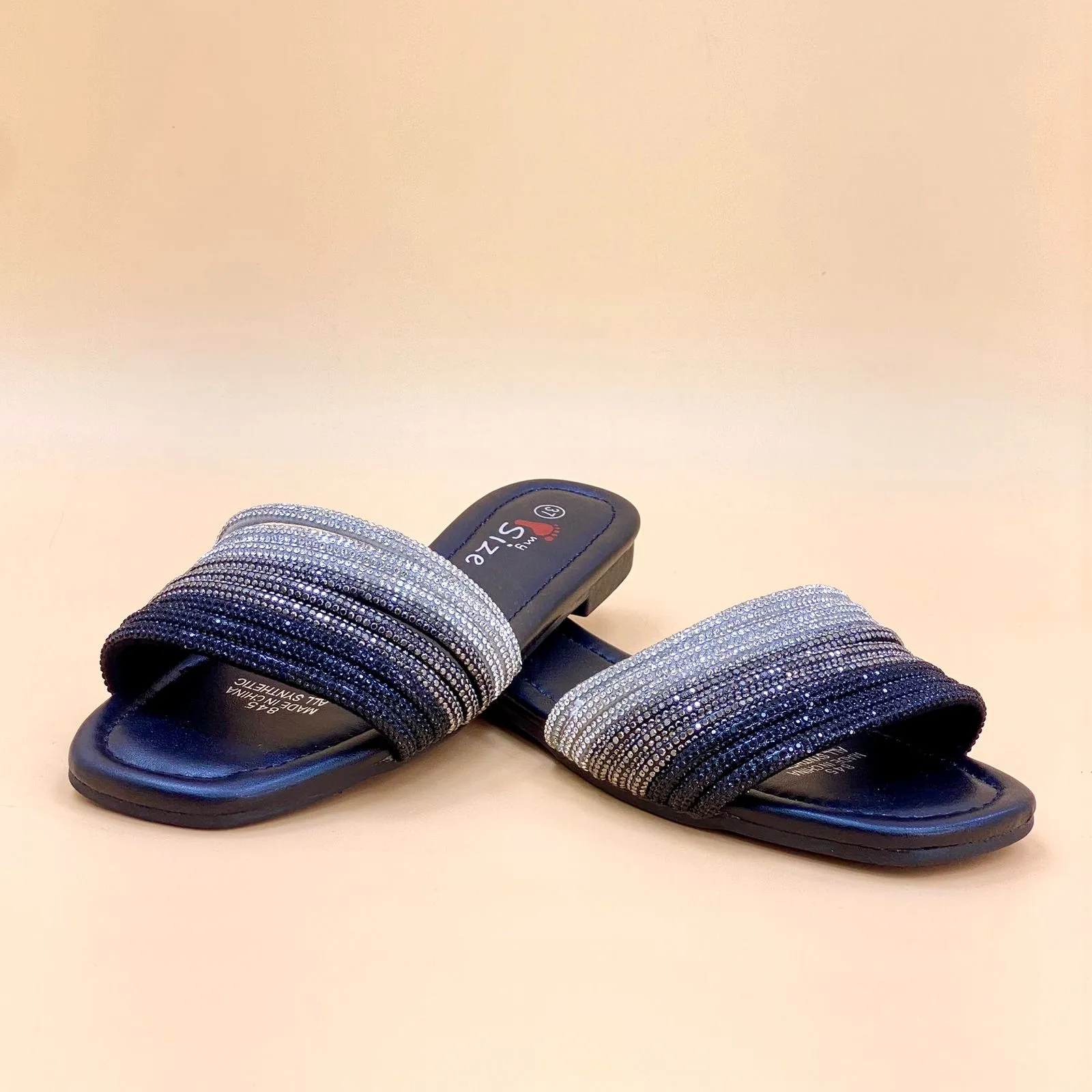 NEW , WOMEN SLIPPERS S13